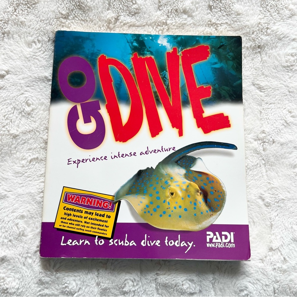 Go Dive Open Water Diver Manual Padi Paperback Book 1999 Writing Highlight READ